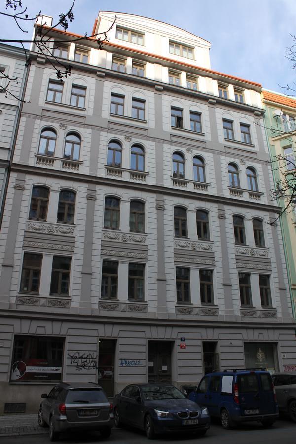 Kubelikova Apartmeet Appartamento *